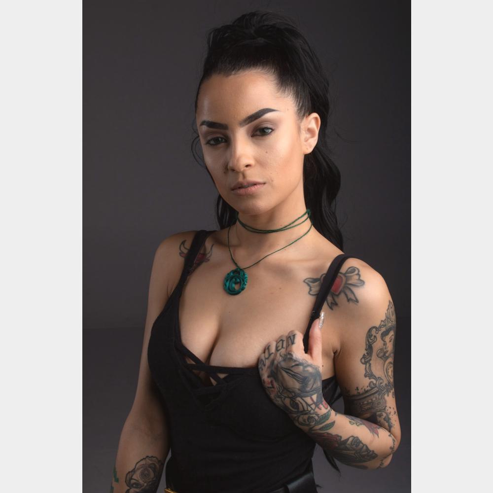 Lara Croft Tomb Raider Jade necklace cosplay – Thing Hero